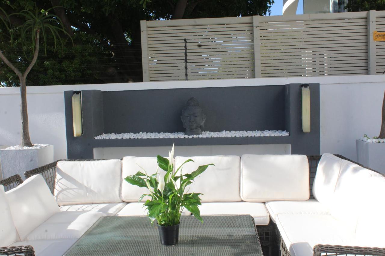 Cozy Camps Bay House With Mountain And Sea View Villa Kapstaden Exteriör bild
