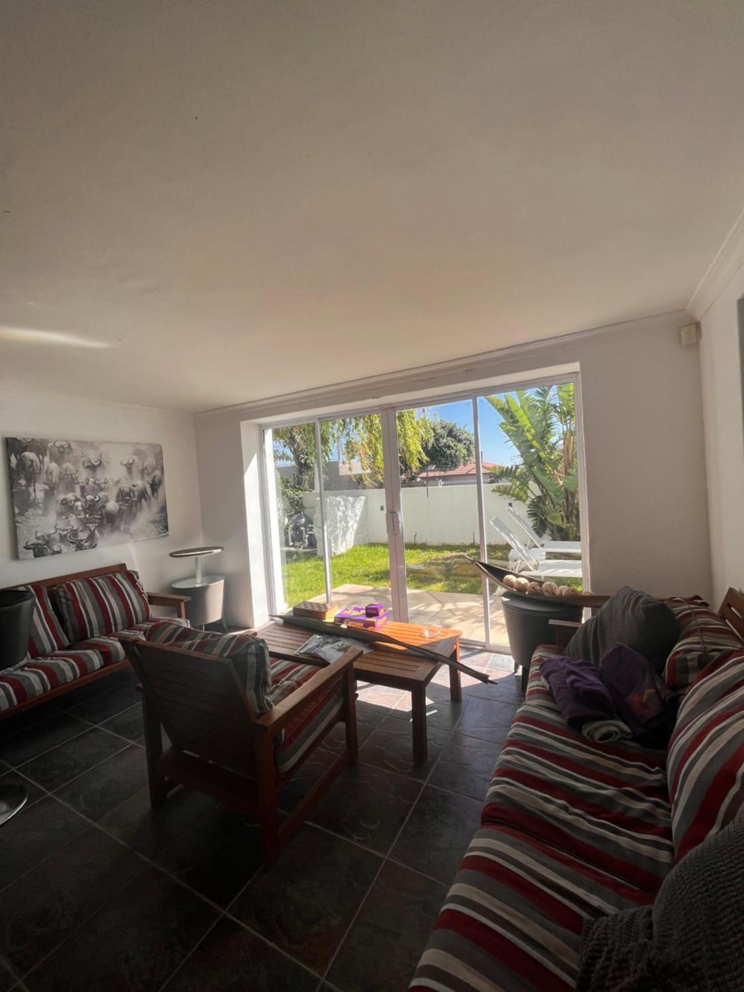 Cozy Camps Bay House With Mountain And Sea View Villa Kapstaden Exteriör bild